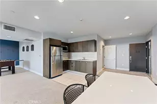 118 N Kings Rd, Los Angeles, CA 90048 - Photo 36
