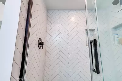 1020 Ocean Park, Santa Monica, CA 90405 - Photo 32