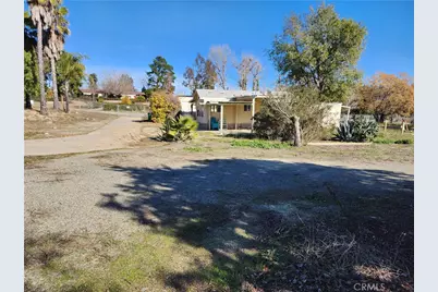 25063 Monroe Avenue, Murrieta, CA 92562 - Photo 6