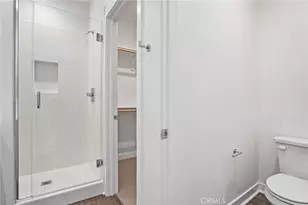 969 W Dhalia St, Compton, CA 90220 - Photo 20