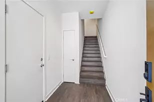 969 W Dhalia St, Compton, CA 90220 - Photo 2