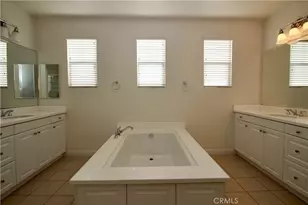 52 Shadowbrook, Irvine, CA 92604 - Photo 10