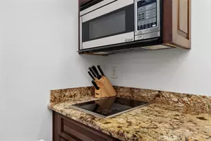 7323 Estrella De Mar Rd, Carlsbad, CA 92009 - Photo 18