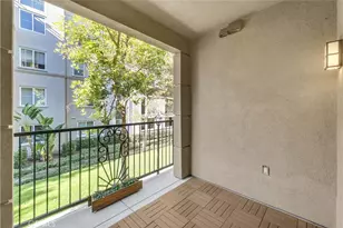 3212 Watermarke Pl, Irvine, CA 92612 - Photo 24