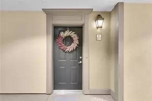 3212 Watermarke Pl, Irvine, CA 92612 - Photo 4