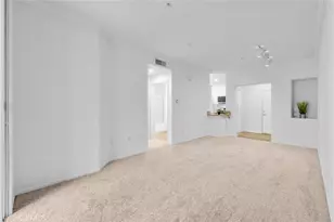 3212 Watermarke Pl, Irvine, CA 92612 - Photo 6