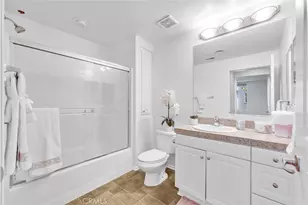 3212 Watermarke Pl, Irvine, CA 92612 - Photo 12