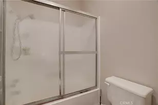 234 Gallery, Tustin, CA 92782 - Photo 20