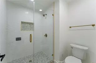 2534 Alona, Santa Ana, CA 92706 - Photo 44