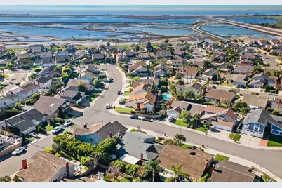 17552 Putney, Huntington Beach, CA 92649 - Photo 2