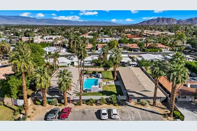 44440 Acacia Drive, Palm Desert, CA 92260 - Photo 4