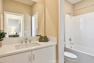 27461 N Limber Pine Pl, Valencia, CA 91381 - Photo 14