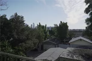 1724 Clinton St, Los Angeles, CA 90026 - Photo 2