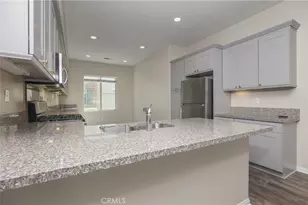 116 Neptune, Irvine, CA 92618 - Photo 10