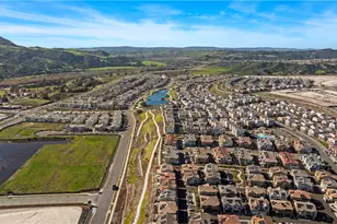 821 Cornelia Wy, Rancho Mission Viejo, CA 92694 - Photo 32