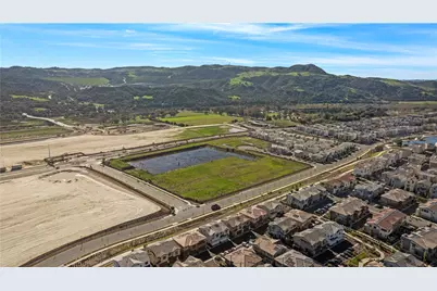 821 Cornelia Way, Rancho Mission Viejo, CA 92694 - Photo 32