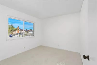 2210 E. Oshkosh Circle, Anaheim, CA 92806 - Photo 18