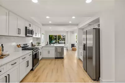 22627 Lakeside Lane, Lake Forest, CA 92630 - Photo 10