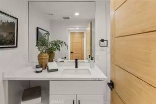 22627 Lakeside Ln, Lake Forest, CA 92630 - Photo 14