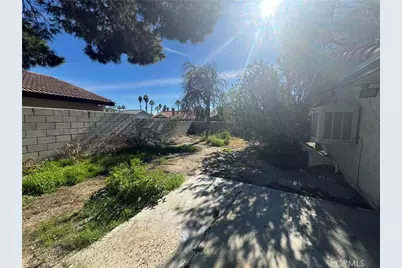 27040 Ventura, Cathedral City, CA 92234 - Photo 20