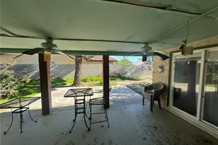 27040 Ventura, Cathedral City, CA 92234 - Photo 18