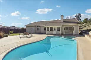 39221 Corte Tesoro, Murrieta, CA 92563 - Photo 2