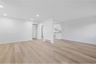 19132 Shoreline #2, Huntington Beach, CA 92648 - Photo 4