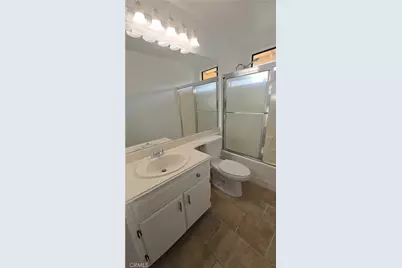 10387 Crossing Green Circle, Moreno Valley, CA 92557 - Photo 22