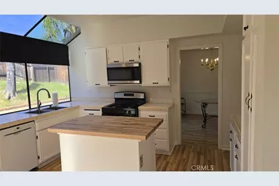 10387 Crossing Green Circle, Moreno Valley, CA 92557 - Photo 4