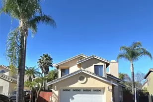 10387 Crossing Green Cir, Moreno Valley, CA 92557 - Photo 2