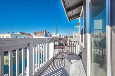 16791 Bayview Drive, Huntington Beach, CA 92649 - Photo 42