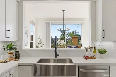 9457 Questa Pointe, San Diego, CA 92126 - Photo 8