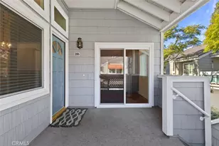 19431 Sunray Ln, Huntington Beach, CA 92648 - Photo 2