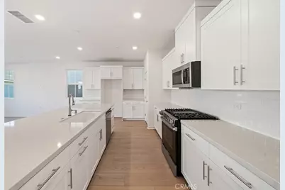 3813 Crossen Drive, Corona, CA 92883 - Photo 2