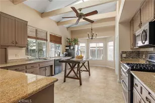 8711 Dalby Ct, Bakersfield, CA 93313 - Photo 18