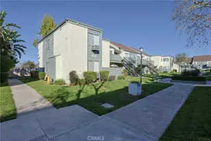 631 N Bristol, Santa Ana, CA 92703 - Photo 6