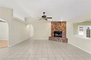 7845 Fuente Rd, Oak Hills, CA 92344 - Photo 28