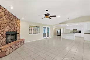 7845 Fuente Rd, Oak Hills, CA 92344 - Photo 30