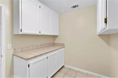 7845 Fuente Road, Oak Hills, CA 92344 - Photo 46