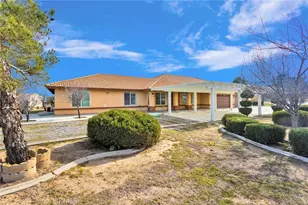 7845 Fuente Rd, Oak Hills, CA 92344 - Photo 6