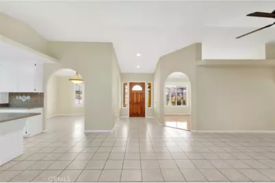 7845 Fuente Road, Oak Hills, CA 92344 - Photo 34