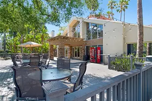 21400 Burbank Blvd, Woodland Hills, CA 91367 - Photo 50