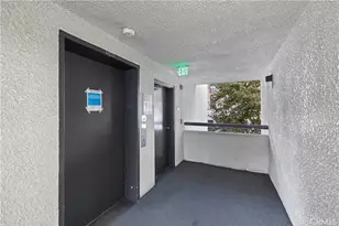 21400 Burbank Blvd, Woodland Hills, CA 91367 - Photo 38