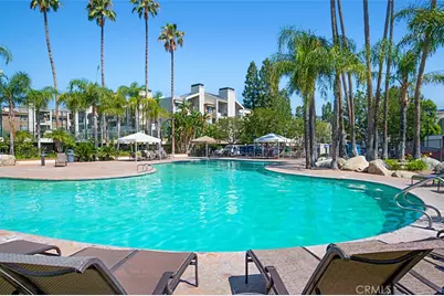 21400 Burbank Boulevard #313, Woodland Hills, CA 91367 - Photo 1