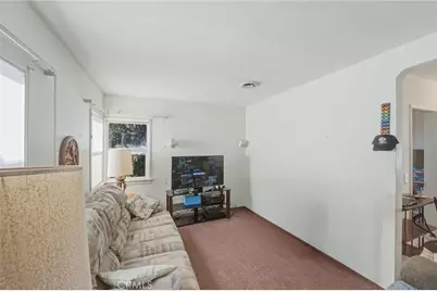 110 Alabama Street, Huntington Beach, CA 92648 - Photo 4