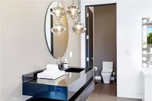 630 N Martel, Los Angeles, CA 90036 - Photo 56