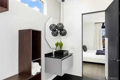 630 N Martel, Los Angeles, CA 90036 - Photo 52