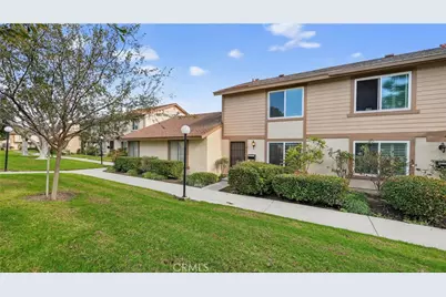 461 W Alton #C, Santa Ana, CA 92707 - Photo 2