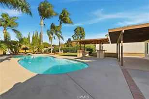 6625 Karen, Jurupa, CA 92509 - Photo 32