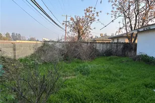 4298 N Holt, Fresno, CA 93705 - Photo 10